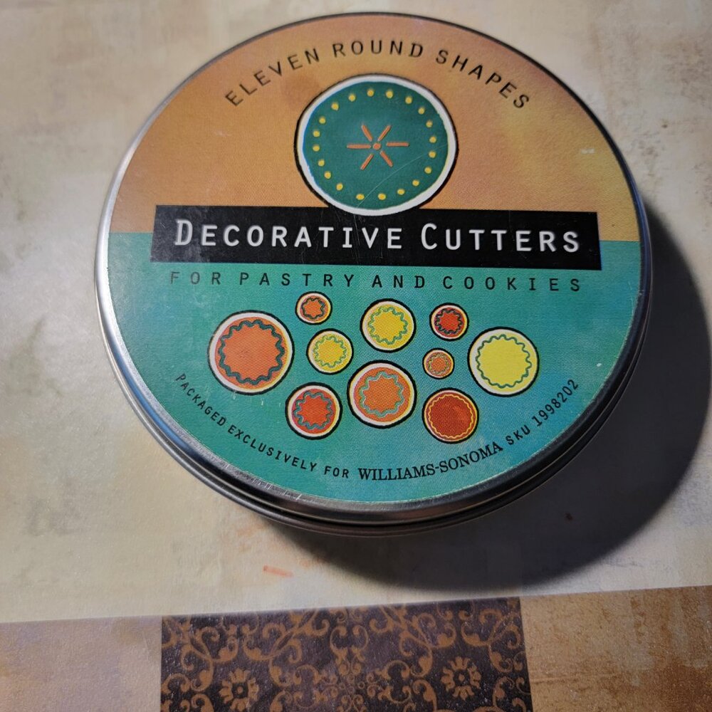 Williams-Sonoma Pastry and Cookie Cutters Set of 11 Round Shapes Vintage - Picture 3 of 9